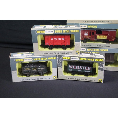 128 - 21 Boxed Wrenn Super Detail Wagons OO gauge items of rolling stock to include W4318P/A Ventilated Va... 