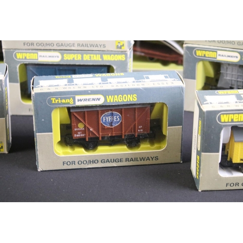 128 - 21 Boxed Wrenn Super Detail Wagons OO gauge items of rolling stock to include W4318P/A Ventilated Va... 