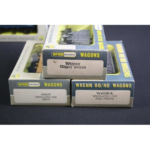 128 - 21 Boxed Wrenn Super Detail Wagons OO gauge items of rolling stock to include W4318P/A Ventilated Va... 