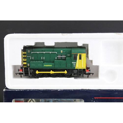 148 - Four boxed Bachmann OO gauge locomotives to include 32-521NRM Deltic Prototype DP1 weathered, 32-725... 