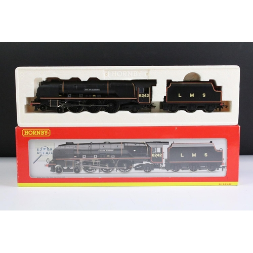 149 - Two boxed Hornby OO gauge locomotives to include R2311 LMS 4-6-2 Duchess Class City of Glasgow and R... 