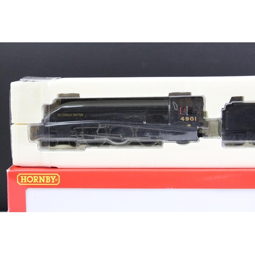 149 - Two boxed Hornby OO gauge locomotives to include R2311 LMS 4-6-2 Duchess Class City of Glasgow and R... 