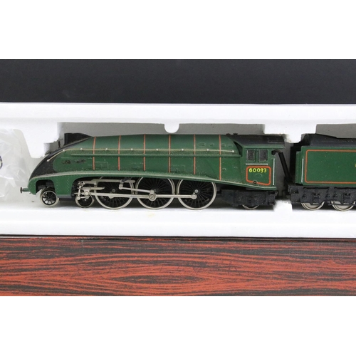 151 - Two boxed Liliput HO gauge locomotives to include 1037 Silver Link and 1050 2-6-0 in green (missing ... 