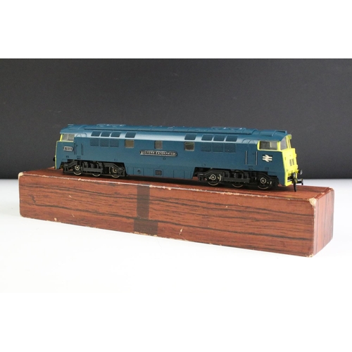 153 - Three boxed Liliput HO gauge locomotives to include Western Crusade, Silver Link and Western Enterpr... 