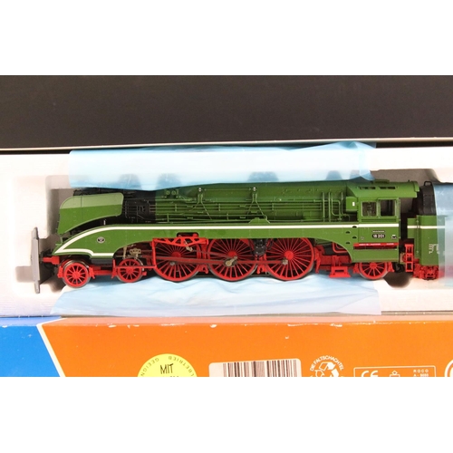 158 - Two boxed Roco HO gauge locomotives to include 69288 and 69201