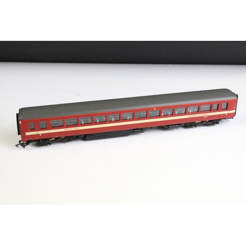 163 - Hornby OO gauge BR Sprinter Metro Train DMU set, contained within original polystyrene packaging, no... 