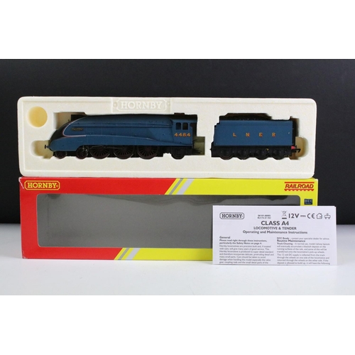 167 - Three boxed Hornby Railroad OO gauge locomotives to include R2879 BR Class 55 St Paddy 55001, R2779 ... 