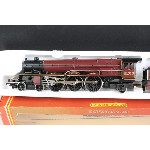 169 - Five boxed OO gauge locomotives to include 3 x Hornby (R042 LNER 4-6-2 Royal Lancaster Loco, R374 SR... 