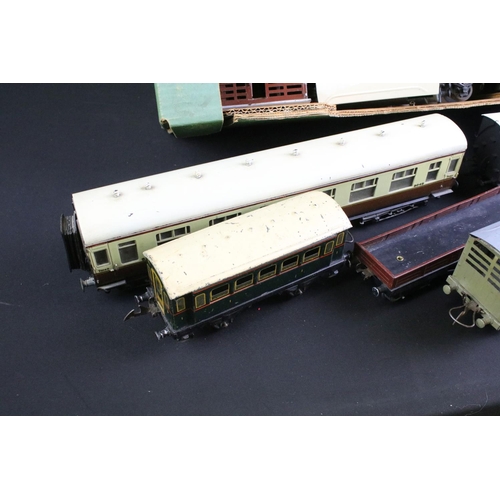 245 - 33 O gauge items of rolling stock mainly featuring Hornby examples to include 2 x French Pullman 402... 