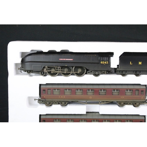 252 - Boxed Hornby OO gauge R1060 Coming Home electric train set complete with City of Lancaster locomotiv... 