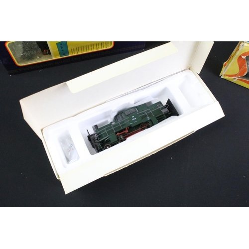 256 - Nine boxed HO gauge locomotives to include 2 x Fleischmann (4175 & DB344), 2 x Lima (8026 & 8025) an... 