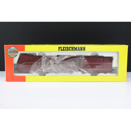 41 - Two boxed Fleischmann HO gauge locomotives to include 4172 and 4246 Greyhound D821