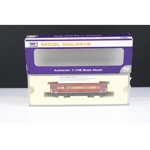 75 - Two cased Dapol N gauge locomotives ND005 CI.73 EW&S 73128 and ND-101F Class 67 67024 EWS maroon