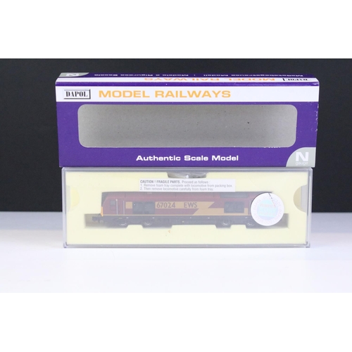 75 - Two cased Dapol N gauge locomotives ND005 CI.73 EW&S 73128 and ND-101F Class 67 67024 EWS maroon