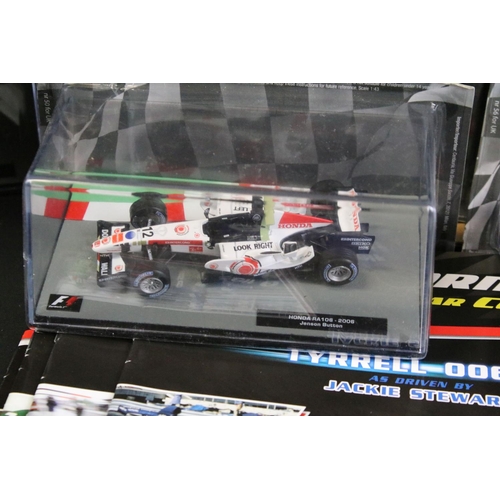 1065 - 35 Cased Panini F1 Formula 1 Car Collection diecast models along with 17 x corresponding magazines, ... 