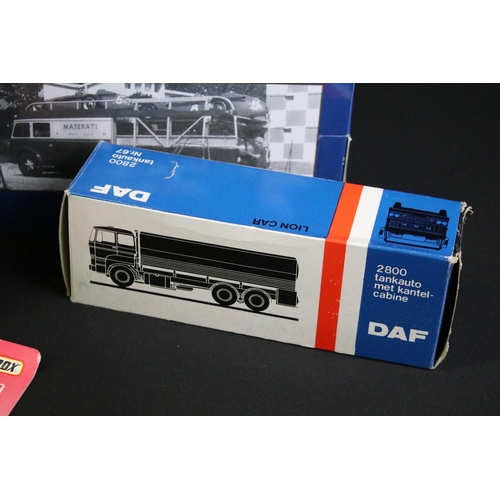 1071 - 37 Boxed diecast models to include Lion Toys models featuring 67 2800 Tankauto Met Kantel-Cabine and... 