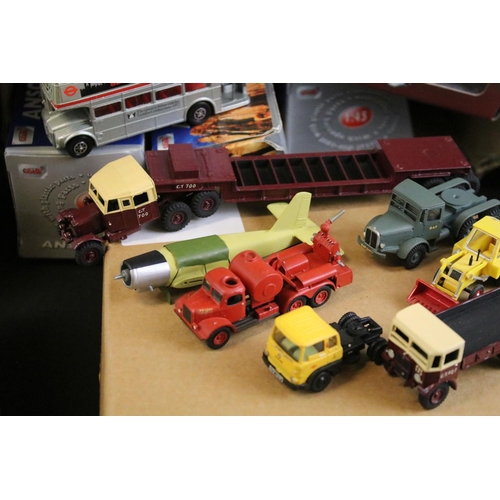 1076 - 68 Boxed / cased diecast models to include Corgi, Oxford Diecast, Atlas Editions, Kinsmart, Lledo, e... 