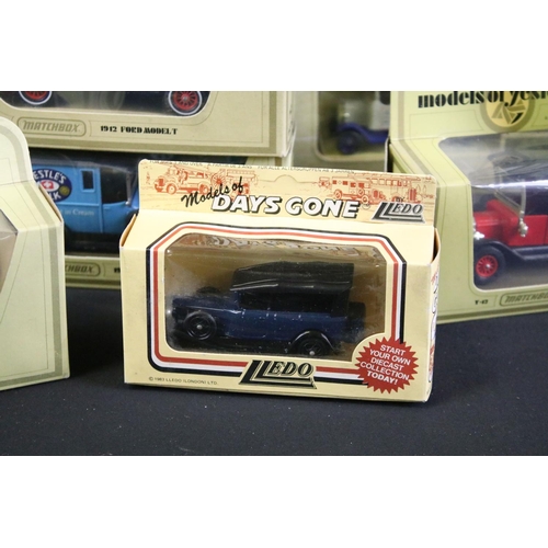 1077 - 31 Boxed diecast models to include Lledo Days Gone, 3 x Corgi Legends Of Speed models, Only Fools An... 