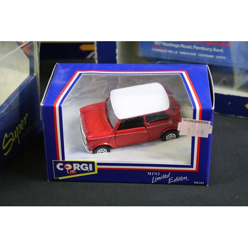 1078 - 44 Boxed Corgi diecast models to include different variations and duplication featuring Super Minis ... 