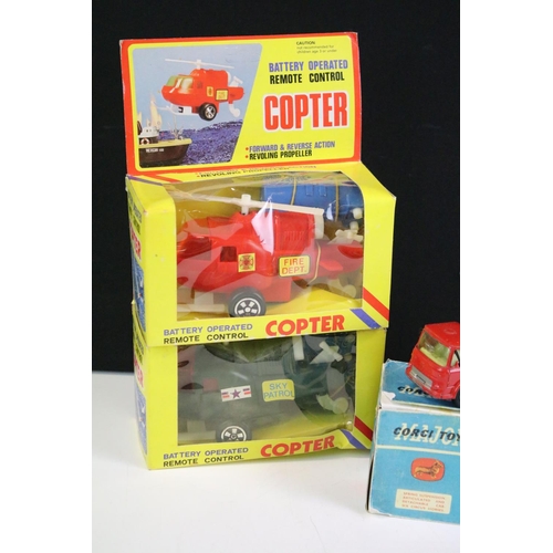 1093 - Five boxed models to include Corgi Major Chipperfield Circus 1130 Horse Transporter with horse (repr... 