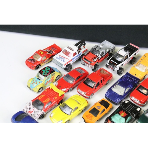 1097 - 55 diecast models to include examples from Corgi and Hot Wheels and others featuring Majorette 237 L... 