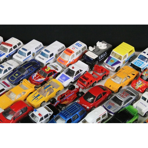 1098 - 71 diecast models to include Corgi, Hot Wheels and others featuring Ford Expedition, Jeep Cherokee, ... 