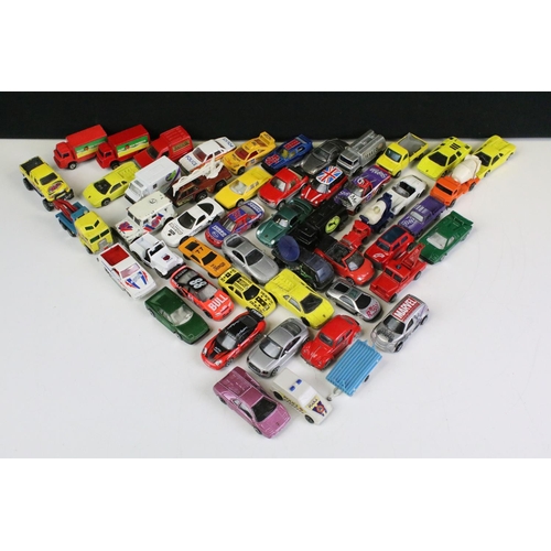 1109 - Around 50 diecast models to include Hotwheels, Corgi Realtoy etc