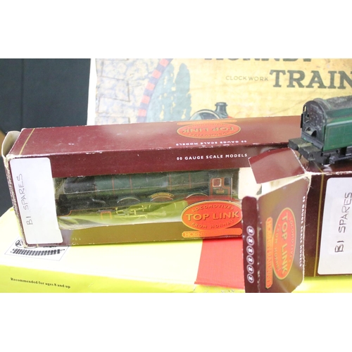 309 - Quantity of O & OO gauge model railway to include various O gauge track, locomotive spares & repairs... 