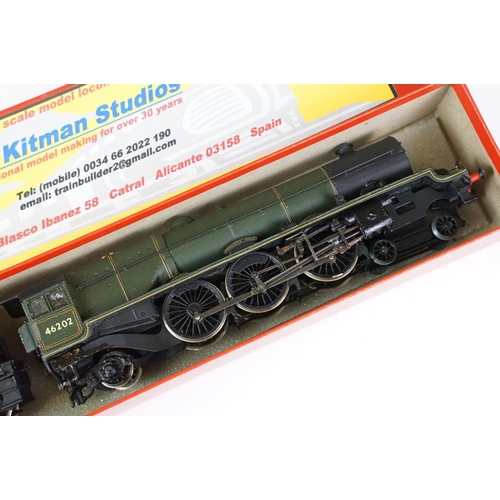 175 - Four OO gauge locomotives to include The Kitman Studios Princess Anne, Wrenn Manorbier Castle, Silve... 