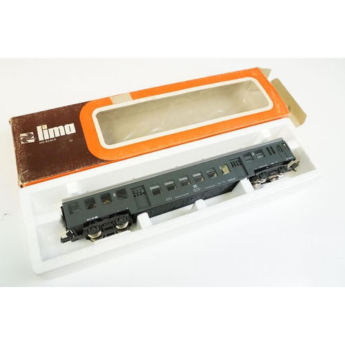 180 - Four boxed Lima HO gauge locomotives to include 2 x 3002 (both variants), 8083 and a Double Diesel i... 