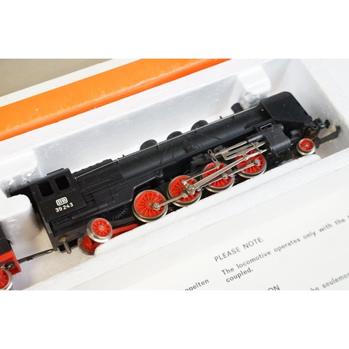 180 - Four boxed Lima HO gauge locomotives to include 2 x 3002 (both variants), 8083 and a Double Diesel i... 