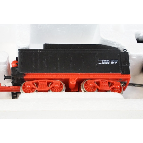 180 - Four boxed Lima HO gauge locomotives to include 2 x 3002 (both variants), 8083 and a Double Diesel i... 