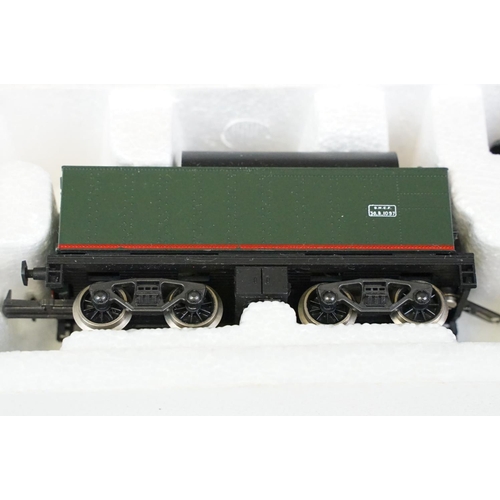 180 - Four boxed Lima HO gauge locomotives to include 2 x 3002 (both variants), 8083 and a Double Diesel i... 