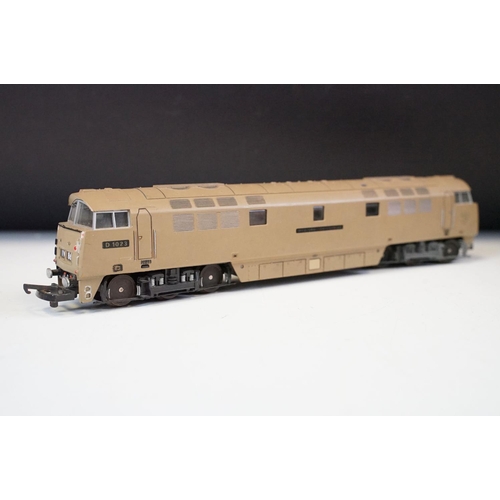 185 - Six OO gauge locomotives to include Lima Western Enterprise, Lima Express Parcels, Hornby Mainline 0... 