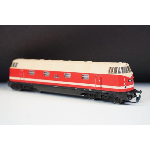 187 - 13 HO gauge locomotives to include Gutzoid, Jouef, RSO, Lima, Fleischmann featuring Gutzoid 118 142-... 