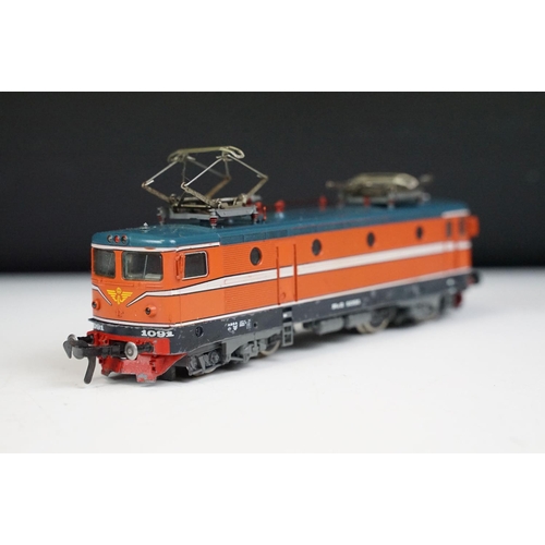 188 - 14 OO gauge Diesel locomotives to include Rivarossi, Lima, Fleischmann, Jouef etc