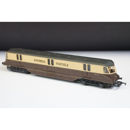 190 - Six OO gauge locomotives to include 2 x Lima Western Enterprise, 2 x Lima No 22, Lima Express Parcel... 