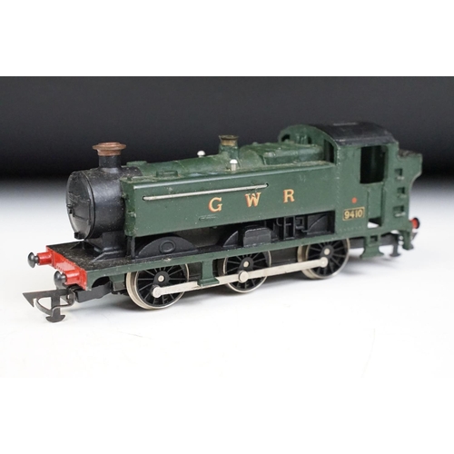 192 - 11 OO gauge locomotives to include Hornby County of Bedford, Hornby Funnel, Hornby City of St Albans... 