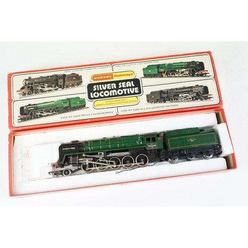 193 - Three boxed Hornby OO gauge locomotives to include R349 GWR Kings Class Loco King Henry VIII, R759 G... 