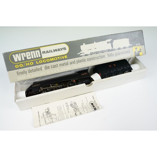 204 - Boxed Wrenn OO gauge W2213/A 4-6-2 A4 Black Gannet locomotive