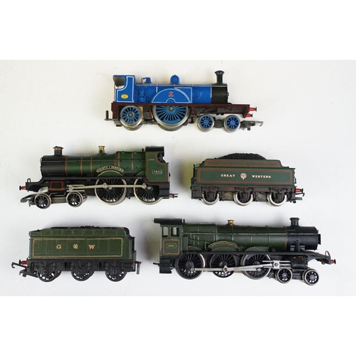 220 - 16 OO gauge locomotives to include Hornby Queen Mother, Hornby Sir Dinadin, Hornby No 5 in red, Lima... 