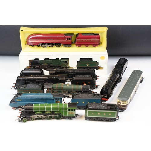 222 - Nine OO gauge locomotives to include Hornby City of Coventry, Hornby Duchess of Buccleuch, Lima King... 