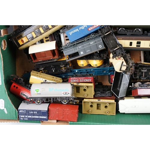 230 - 50 OO gauge items of rolling stock to include Triang, Hornby, Hornby Dublo, Lima etc featuring coach... 