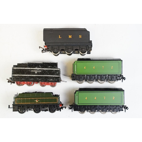 236 - 11 OO / HO gauge locomotives to include Hornby Lady Patricia, Hornby Dublo 2-8-0 LMS 8660, Marklin 0... 