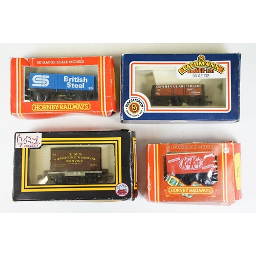 237 - 17 Boxed items of OO gauge rolling stock to include 9 x Hornby, 6 x Bachmann, 1 x Wrenn and 1 x Dapo... 