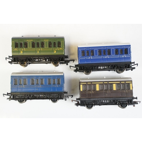 238 - 36 OO / HO gauge items of rolling stock to include Jouef, Hornby, Hornby ACHO SNCF Paris-Lille etc p... 