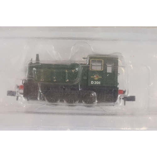 30 - Four cased Graham Farish by Bachmann N gauge locomotives to include 371-061 Class 03 Diesel Shunter ... 