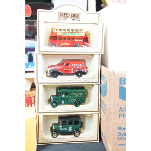 1074A - 40 Boxed diecast models to include Matchbox Models Of Yesteryear, Lledo Days Gone, Dinky DeAgostini,... 