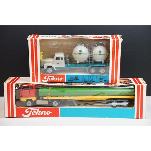 1171 - Two boxed Tekno early issue haulage diecast models to include 426 Volvo FB88 Pipe Trailer with red c... 