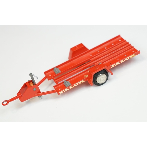 1172 - Three boxed Tekno early issue haulage diecast models to include 920 Ford D800 Recovery Fire Truck ‘F... 